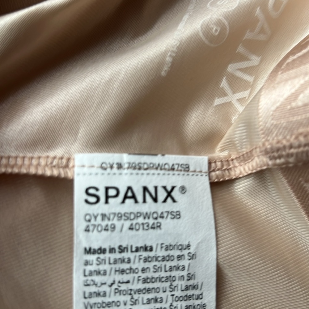 Spanxshape Sheer Control Boyshort - image 8